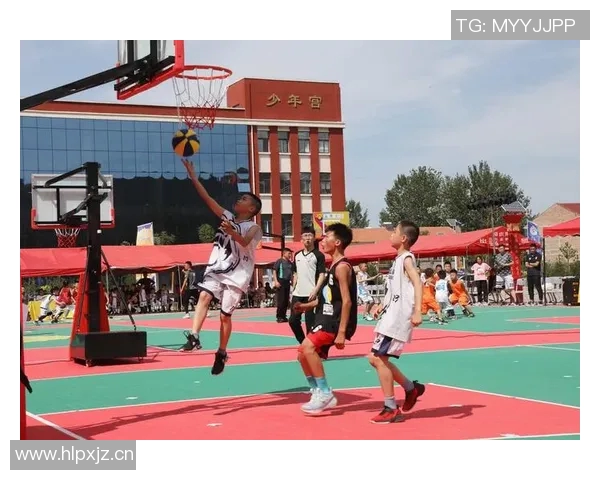 中国青少年篮球公开赛圆满落幕 冠军队伍成全场焦点引发热议