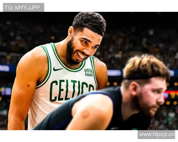 塔图姆凭实力荣膺月度最佳球员全面统治赛场实至名归