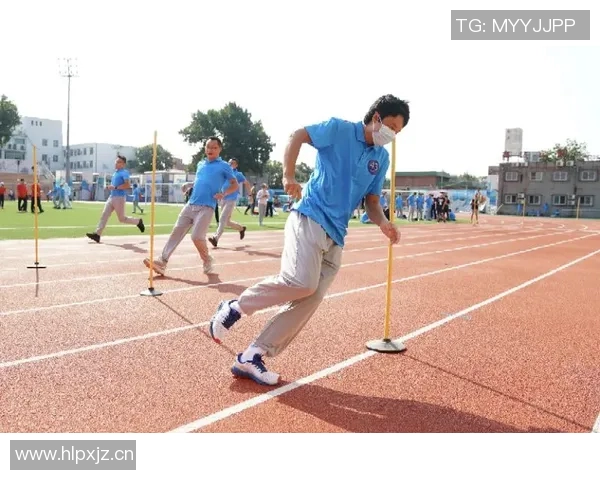 国家体育总局：推动体育教师进驻中小学常态化